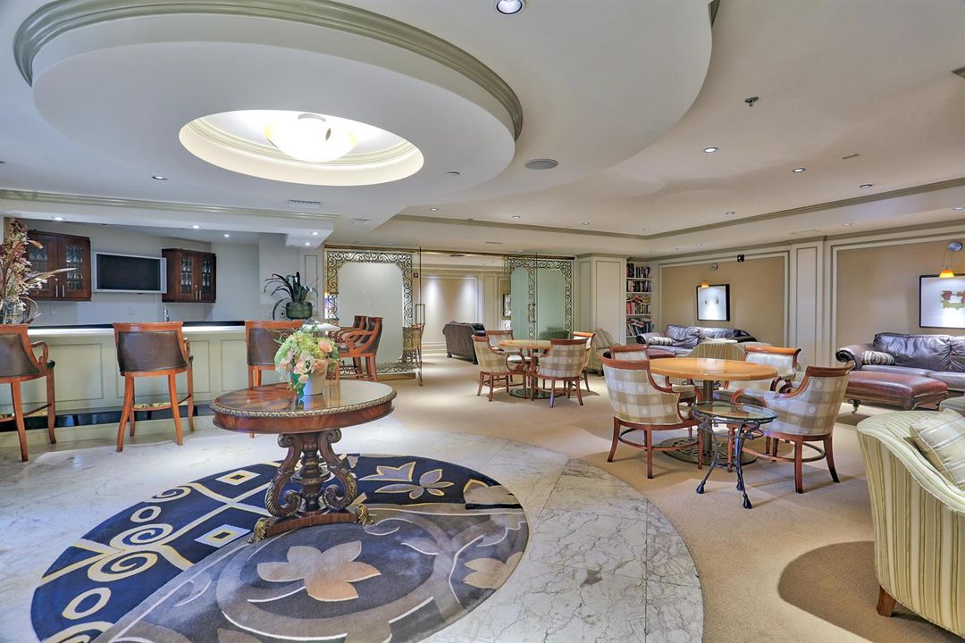 Club Room