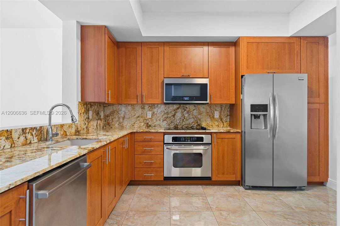 For Sale: $545,000 (2 beds, 2 baths, 1730 Square Feet)