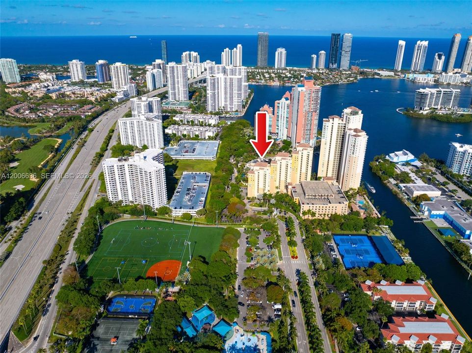 For Sale: $545,000 (2 beds, 2 baths, 1730 Square Feet)