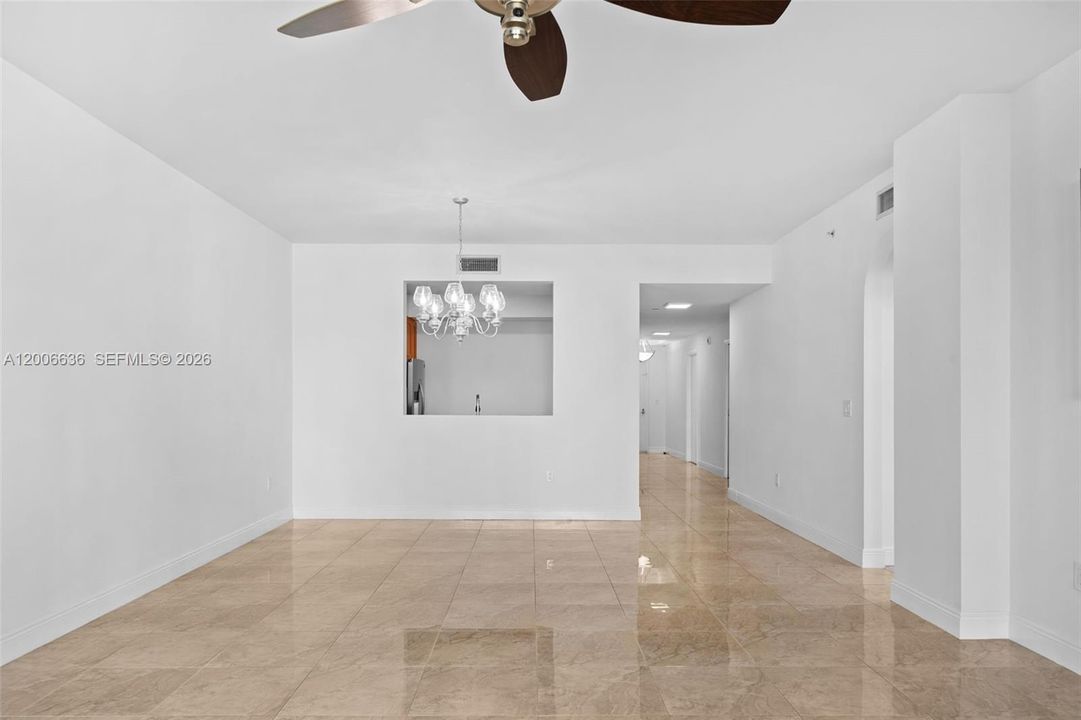 For Sale: $545,000 (2 beds, 2 baths, 1730 Square Feet)