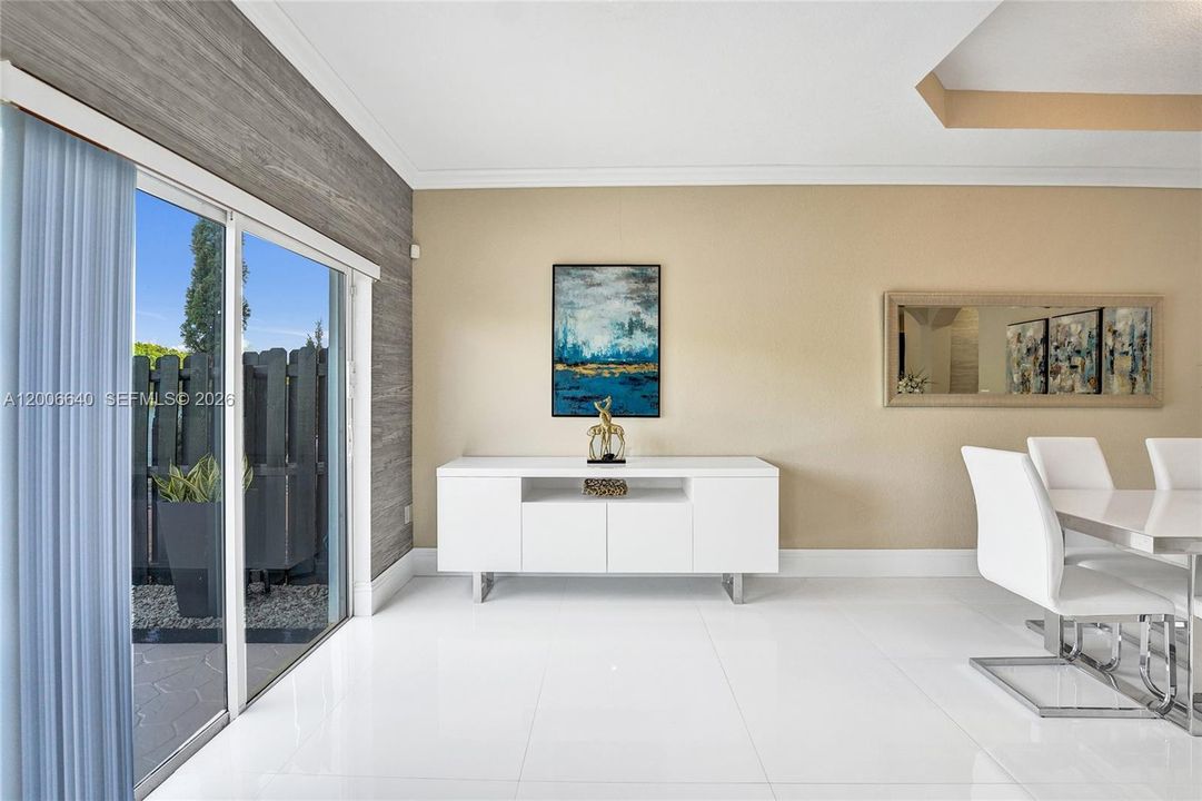 For Sale: $534,900 (3 beds, 2 baths, 1601 Square Feet)