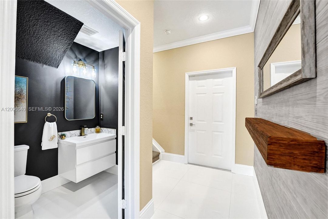 For Sale: $534,900 (3 beds, 2 baths, 1601 Square Feet)