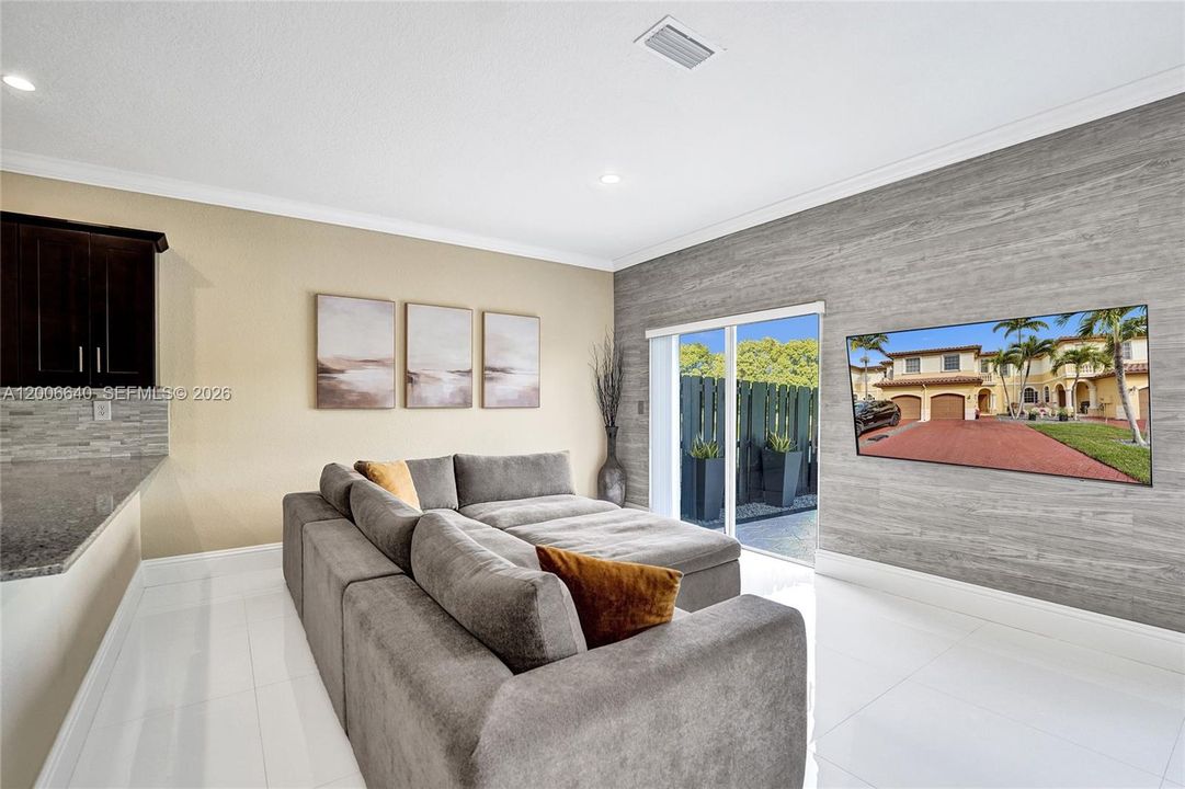 For Sale: $534,900 (3 beds, 2 baths, 1601 Square Feet)
