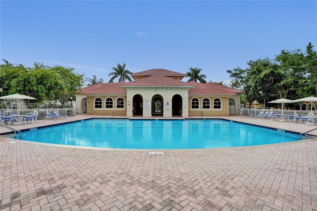 For Sale: $534,900 (3 beds, 2 baths, 1601 Square Feet)