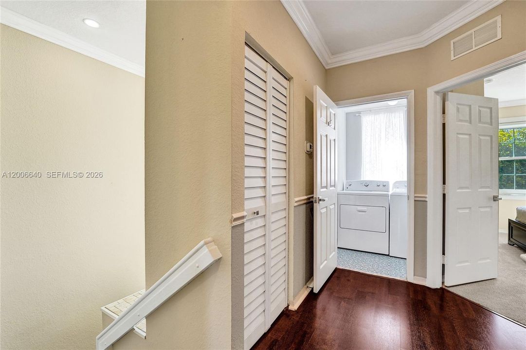 For Sale: $534,900 (3 beds, 2 baths, 1601 Square Feet)