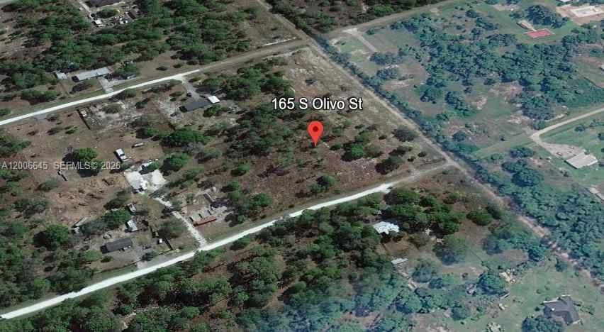 En Venta: $70,000 (1.25 acres)