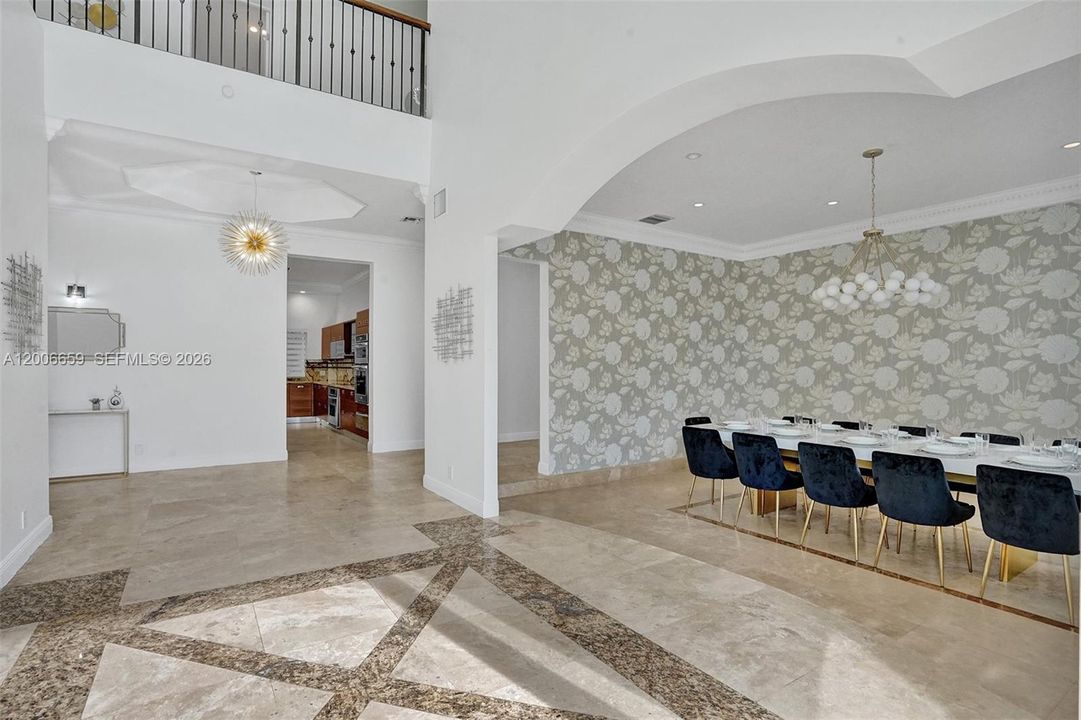 На продажу: $2,939,000 (9 спален, 6 ванн, 8368 Квадратных фут)