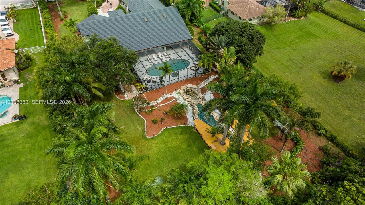 En Renta: $12,895 (7 camas, 5 baños, 3768 Pies cuadrados)