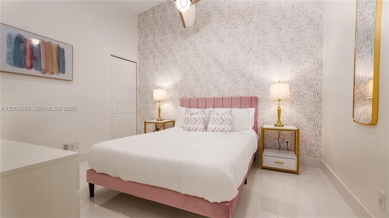 En Renta: $12,895 (7 camas, 5 baños, 3768 Pies cuadrados)