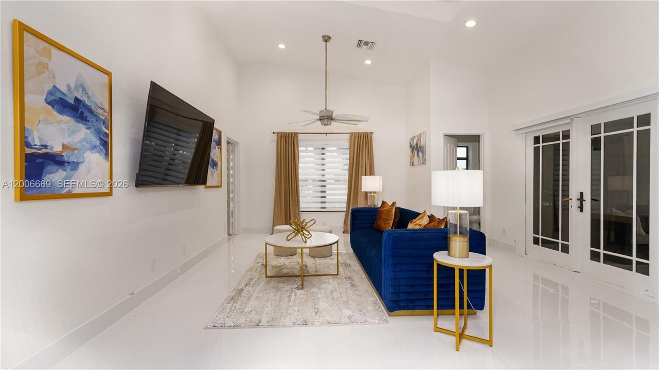 En Venta: $2,085,000 (7 camas, 5 baños, 3442 Pies cuadrados)