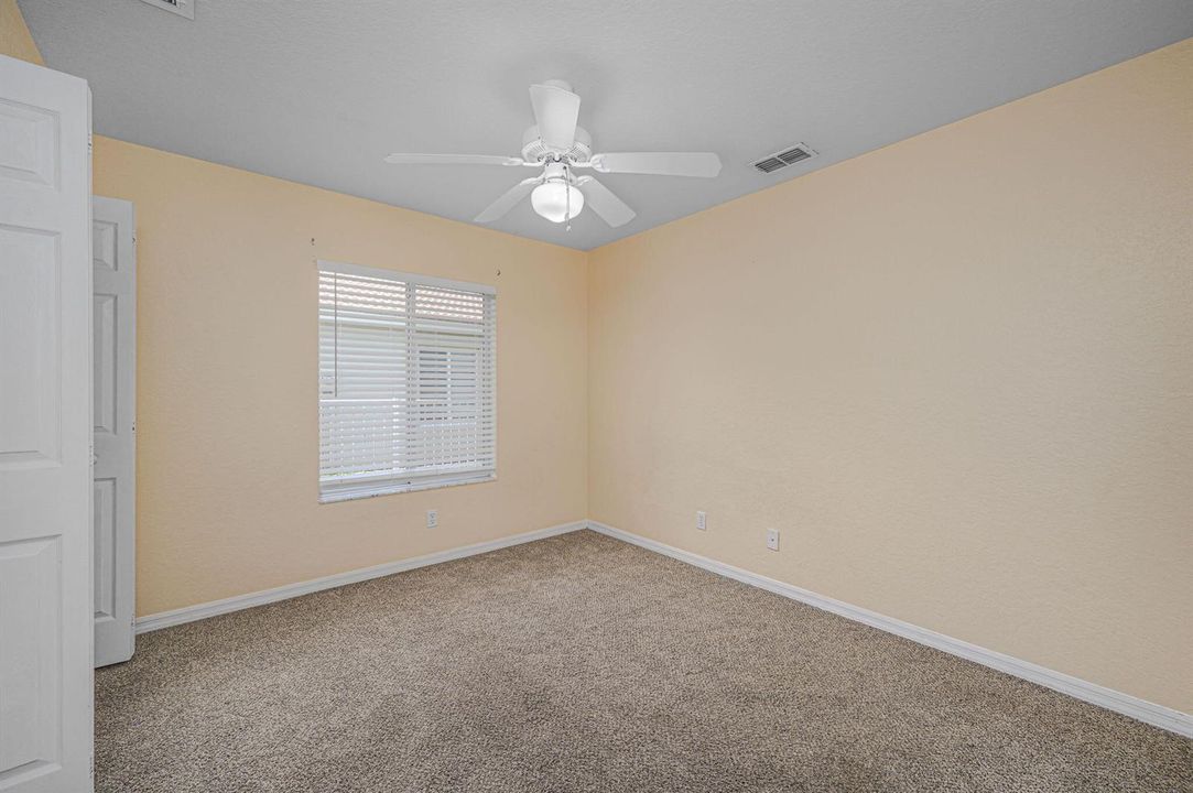 10-web-or-mls-2037 Providence Pl - 10