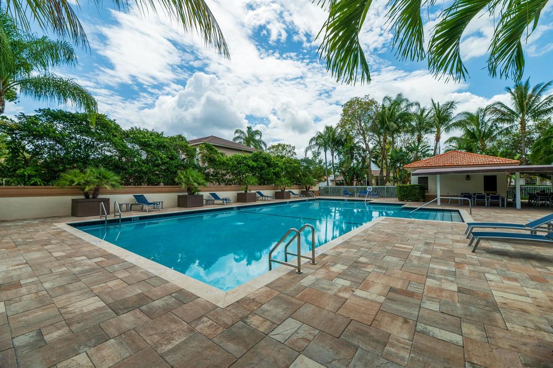 COMMUNITY POOL
