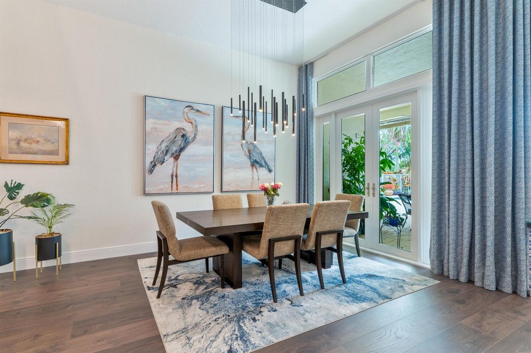 DININGROOM