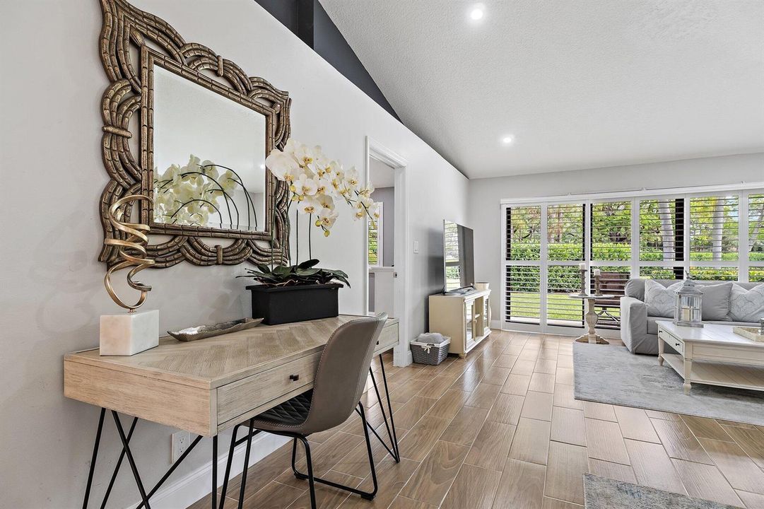 014-834ClubDr-PalmBeachGardens-SMALL