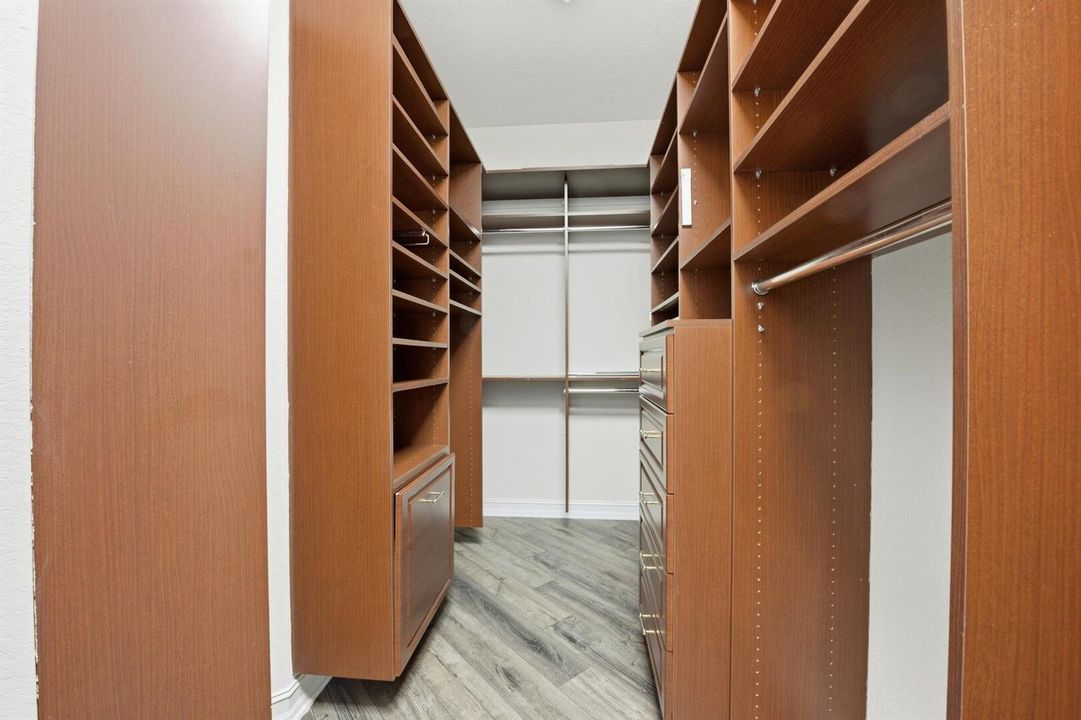 Custom Closet