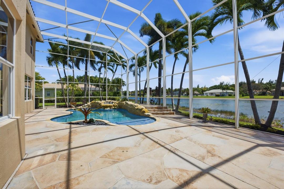 Custom Pool