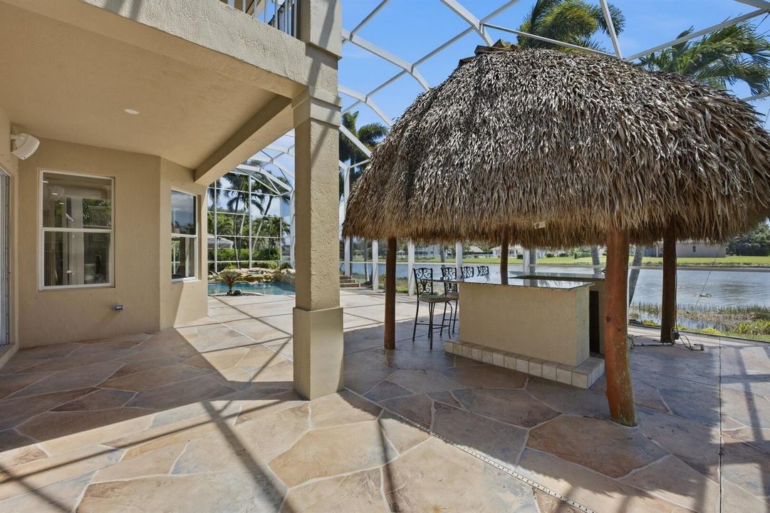 Tiki Hut
