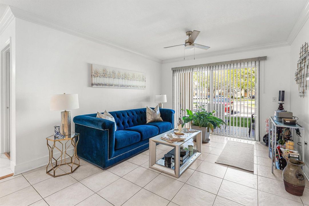 008-4180SanMarinoBoulevard-107-WestPalmB