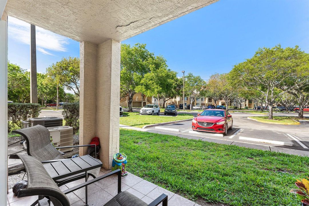 021-4180SanMarinoBoulevard-107-WestPalmB