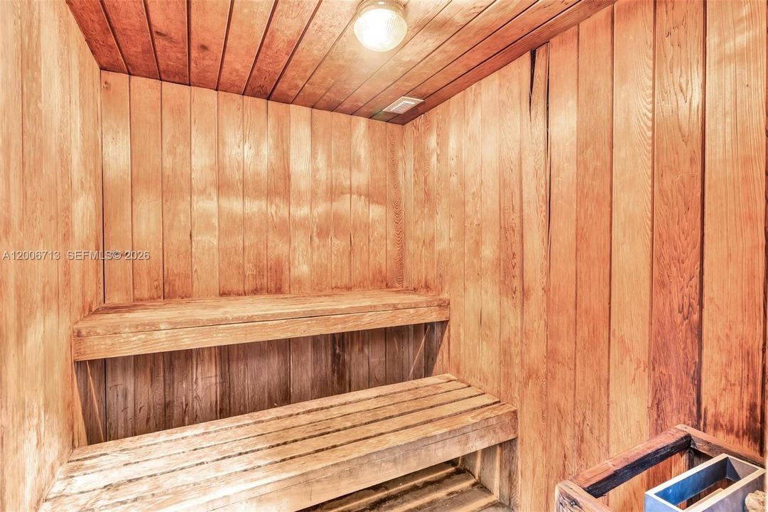 Hot Sauna