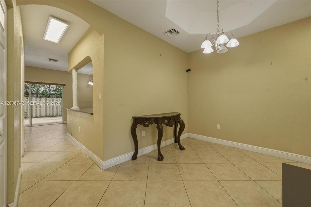 For Sale: $446,999 (3 beds, 2 baths, 1258 Square Feet)