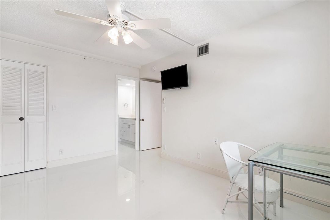 20-3300 S Ocean Blvd #617 Highland Beach