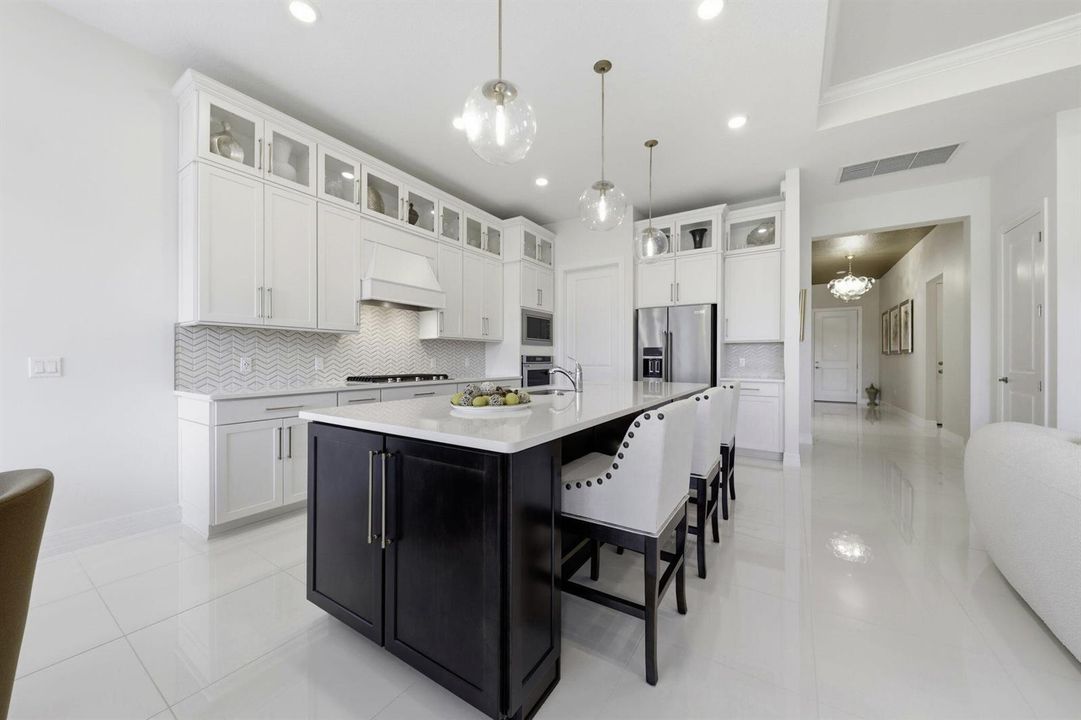 12-011_F8_10332 Northbrook Cir