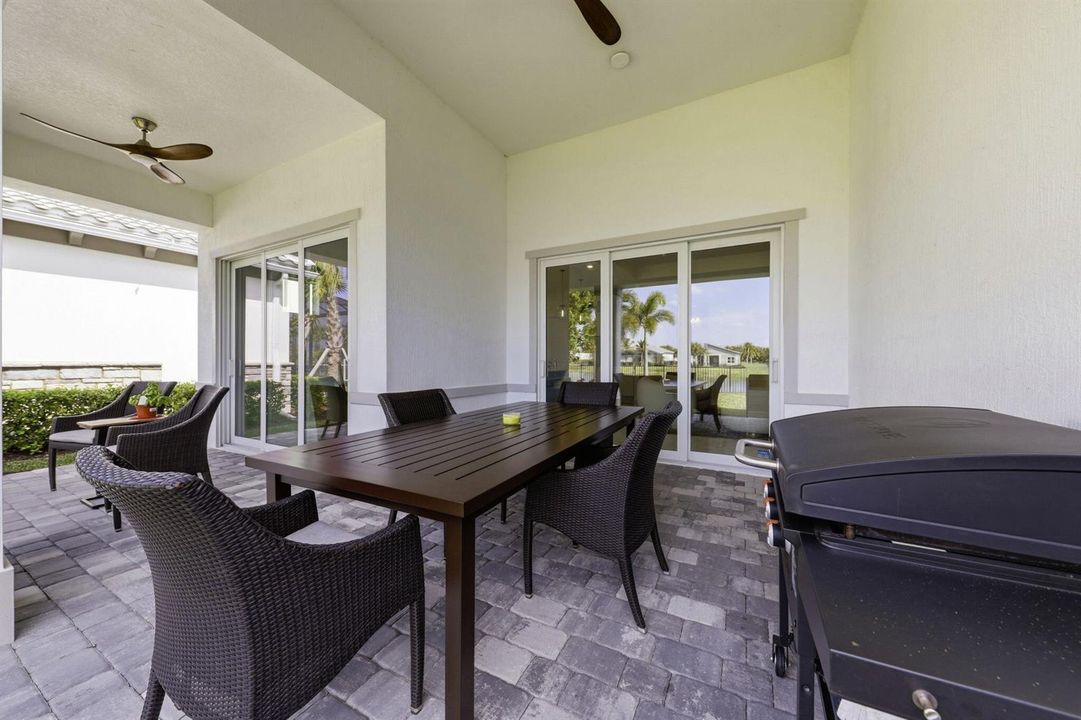 46-045_F8_10332 Northbrook Cir