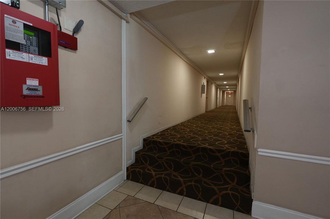 For Sale: $129,000 (2 beds, 2 baths, 1133 Square Feet)