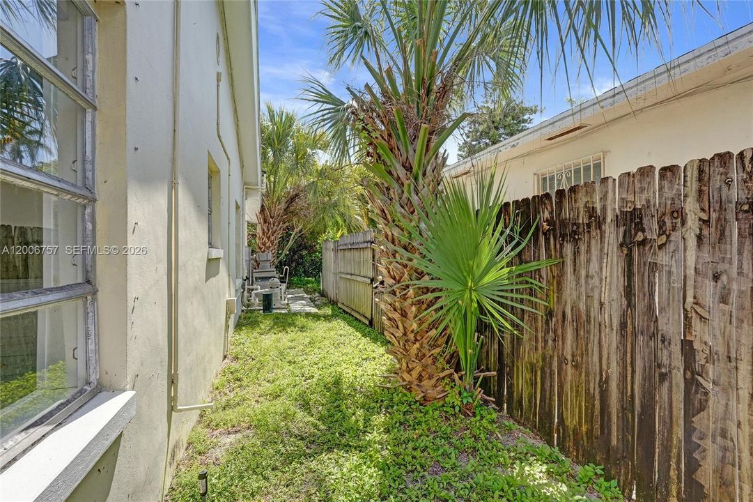 For Sale: $724,950 (3 beds, 3 baths, 2515 Square Feet)