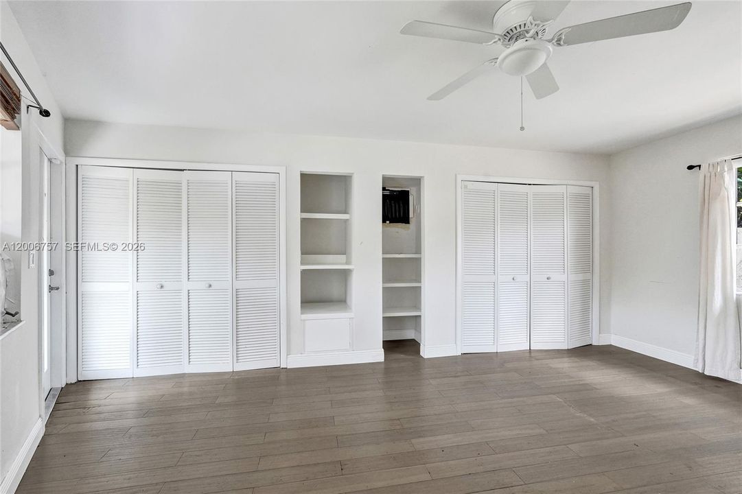 For Sale: $724,950 (3 beds, 3 baths, 2515 Square Feet)