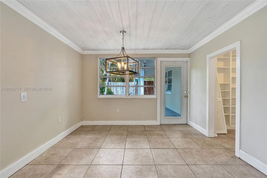 For Sale: $724,950 (3 beds, 3 baths, 2515 Square Feet)