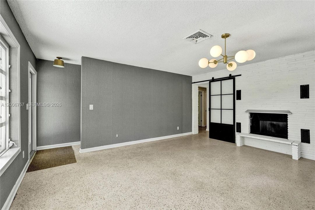 For Sale: $724,950 (3 beds, 3 baths, 2515 Square Feet)