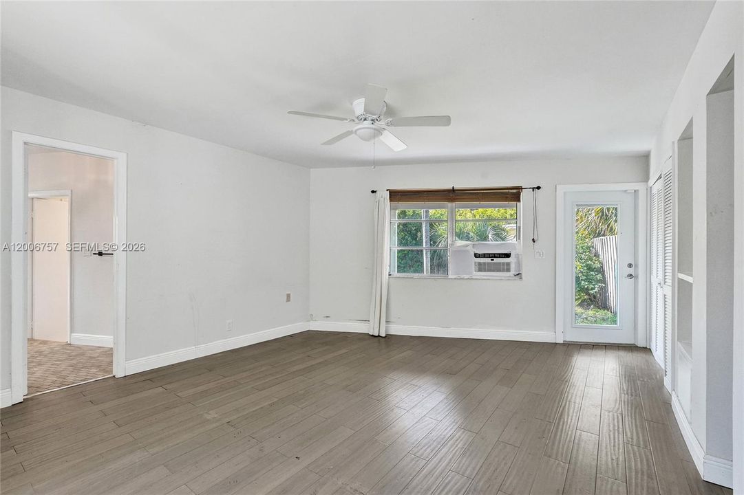 For Sale: $724,950 (3 beds, 3 baths, 2515 Square Feet)