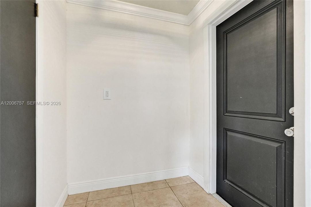 For Sale: $724,950 (3 beds, 3 baths, 2515 Square Feet)