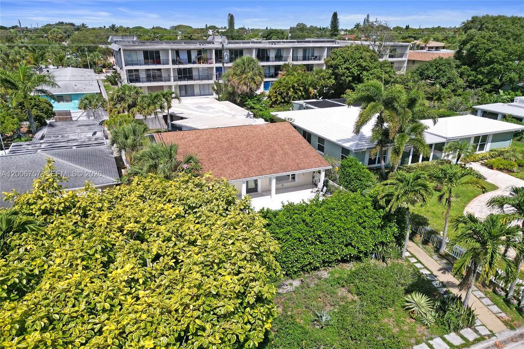 For Sale: $724,950 (3 beds, 3 baths, 2515 Square Feet)