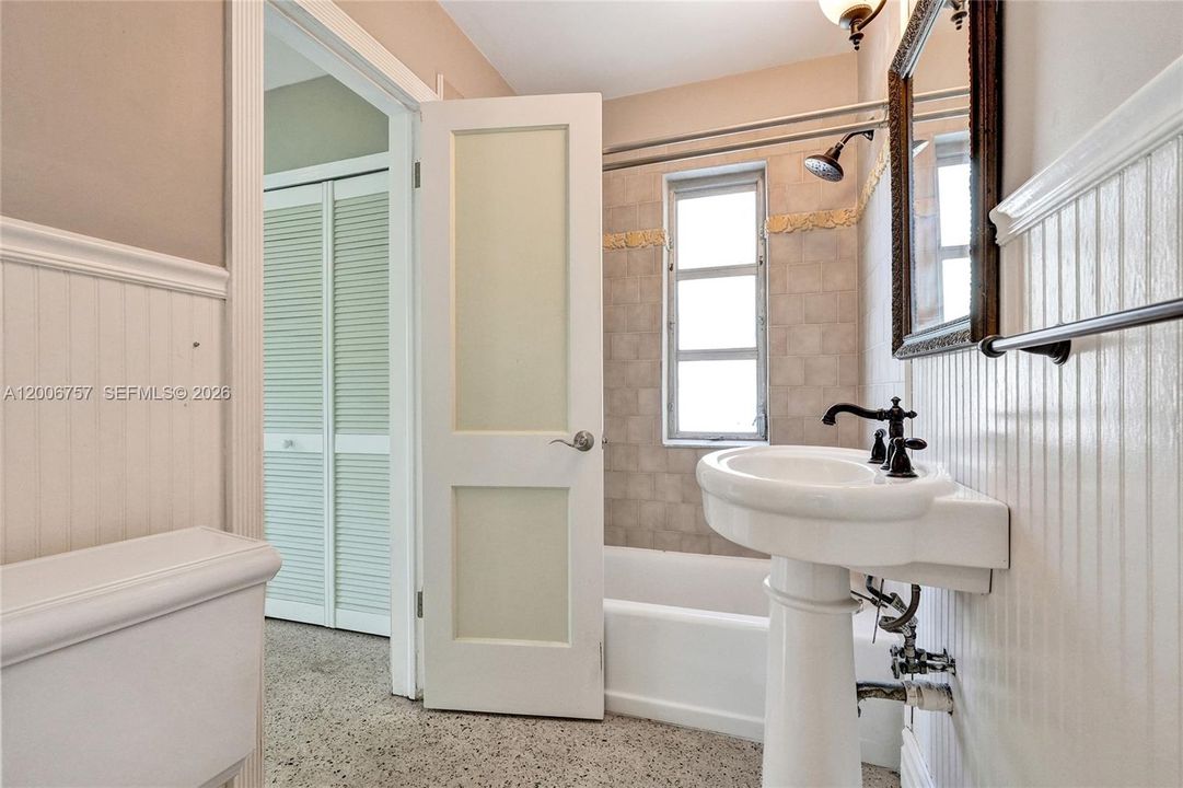 For Sale: $724,950 (3 beds, 3 baths, 2515 Square Feet)
