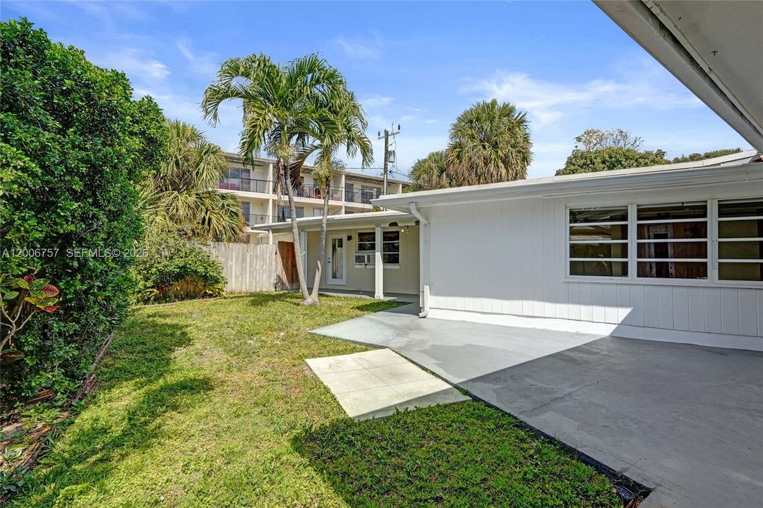 For Sale: $724,950 (3 beds, 3 baths, 2515 Square Feet)