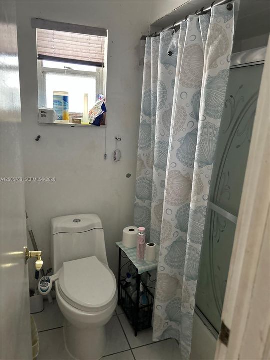 En Renta: $5,500 (3 camas, 2 baños, 1938 Pies cuadrados)