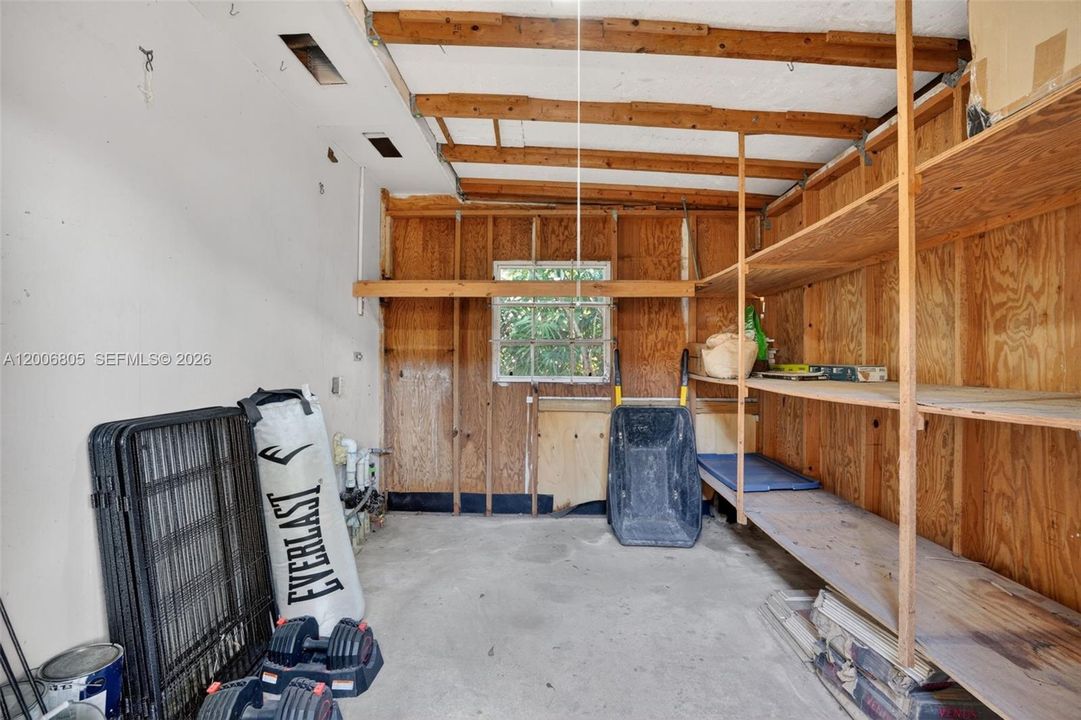 For Sale: $890,000 (3 beds, 2 baths, 1436 Square Feet)