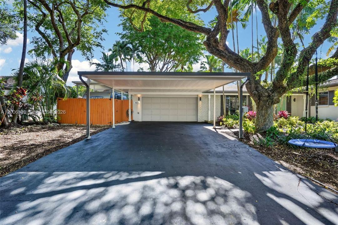 For Sale: $890,000 (3 beds, 2 baths, 1436 Square Feet)