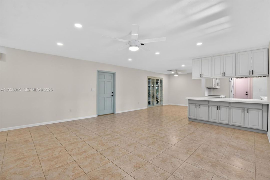 For Sale: $890,000 (3 beds, 2 baths, 1436 Square Feet)