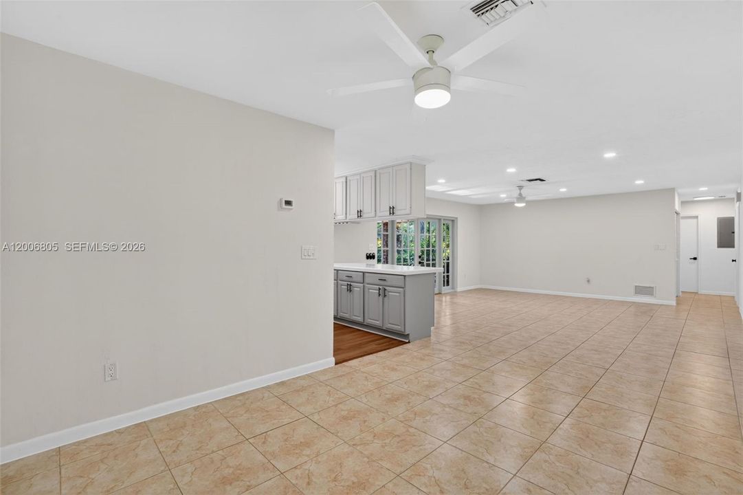 For Sale: $890,000 (3 beds, 2 baths, 1436 Square Feet)