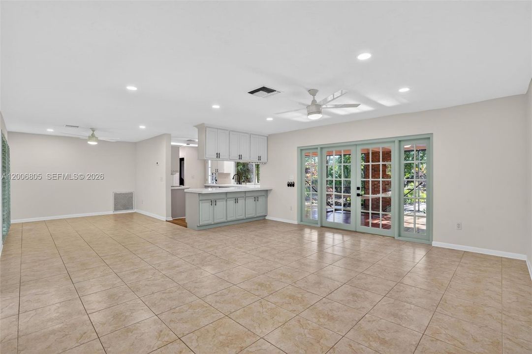 For Sale: $890,000 (3 beds, 2 baths, 1436 Square Feet)