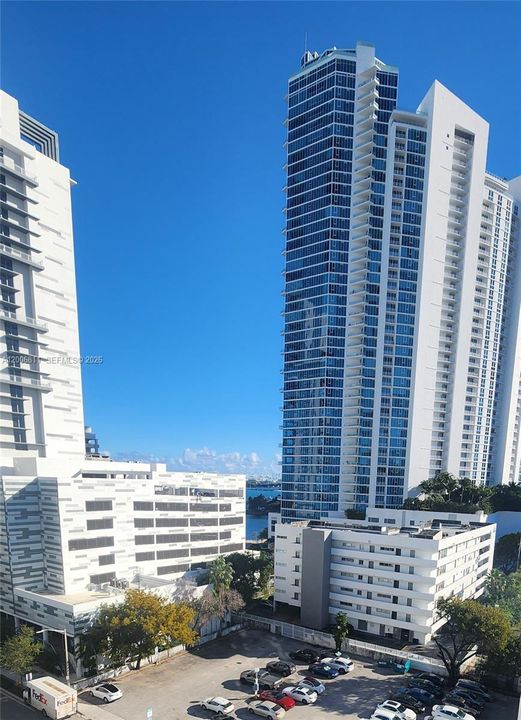 En Venta: $350,000 (1 camas, 1 baños, 773 Pies cuadrados)