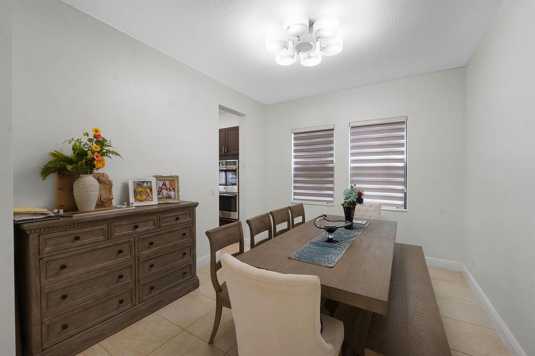 #6 Dining Room