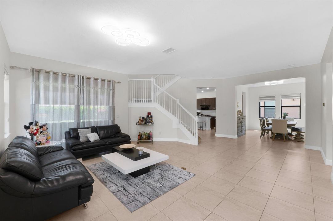 #5 Living Room