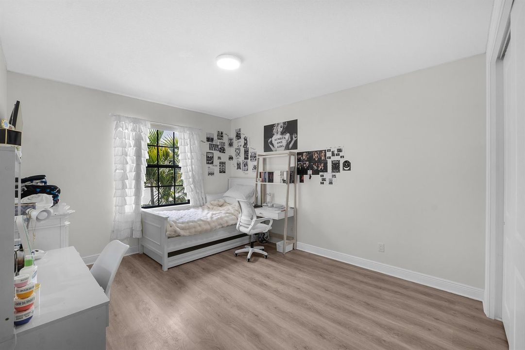 #18 Bedroom