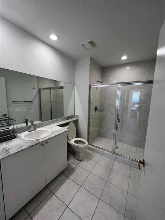 For Sale: $485,000 (2 beds, 2 baths, 1066 Square Feet)