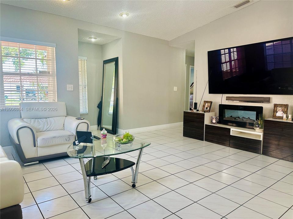 Active With Contract: $675,000 (4 beds, 2 baths, 1630 Square Feet)